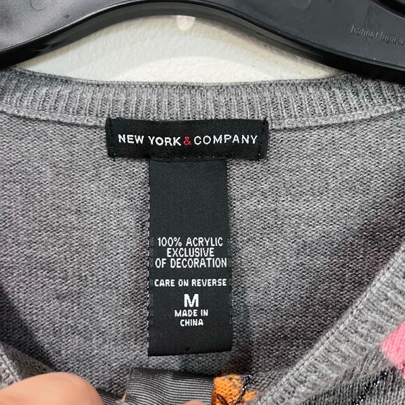 NY & Co Argyle Cardigan Gray Pink Orange Preppy Button Up Sweater Sz M - Picture 7 of 7